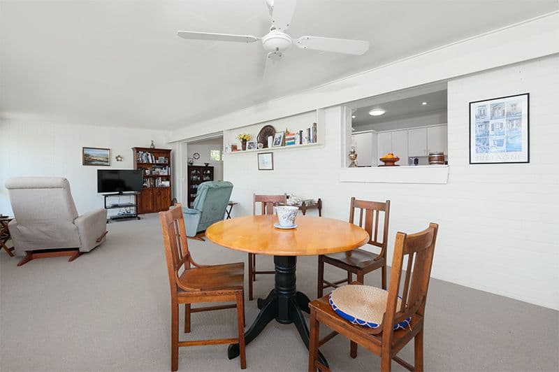 33 Larool Street, Kenmore QLD 4069, Kenmore - Thumbnail 4