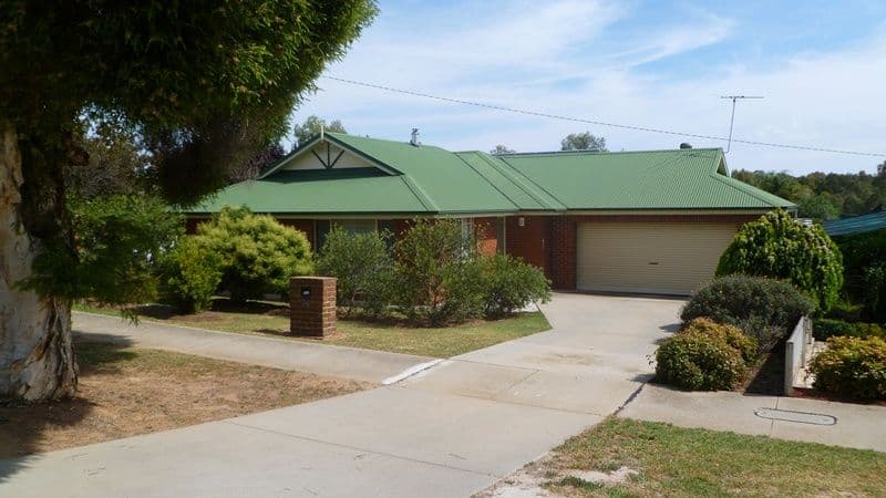 34 Victoria Street, WAHGUNYAH VIC 3687, Wahgunyah - Image 1