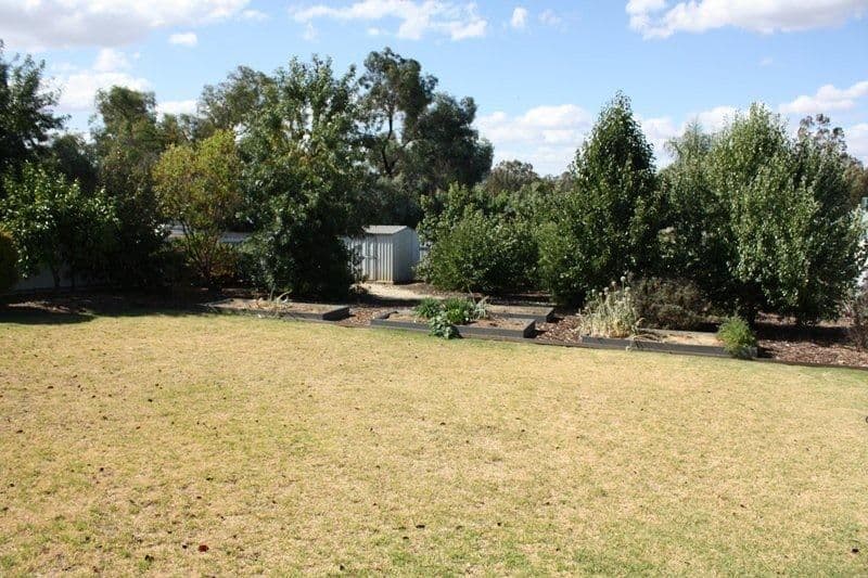 34 Victoria Street, WAHGUNYAH VIC 3687, Wahgunyah - Thumbnail 8