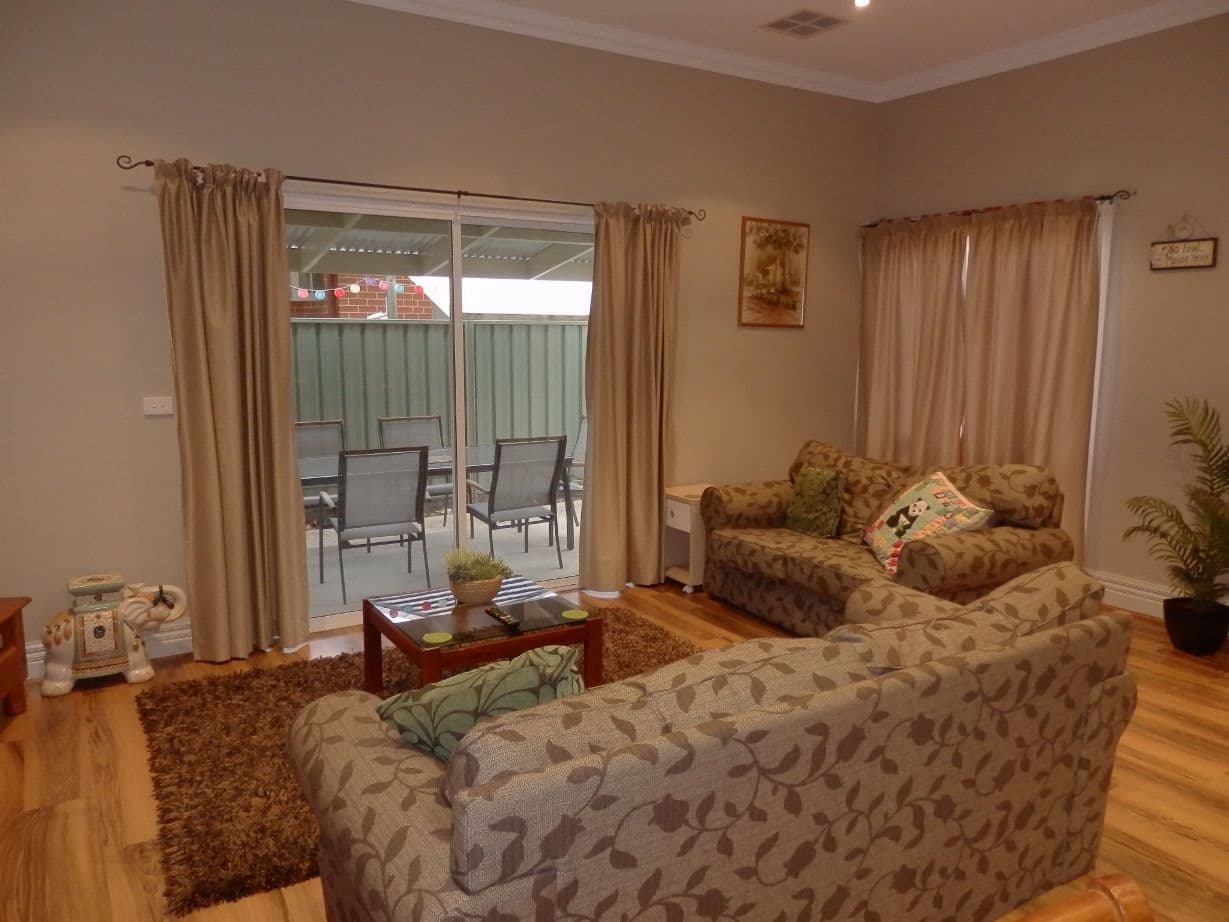 37 Chanter Street, MOAMA NSW 2731, Burradoo - Thumbnail 2