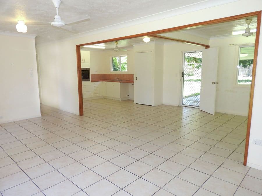 9 Mostyn Crescent, Bushland Beach QLD 4818, Bushland Beach - Thumbnail 5