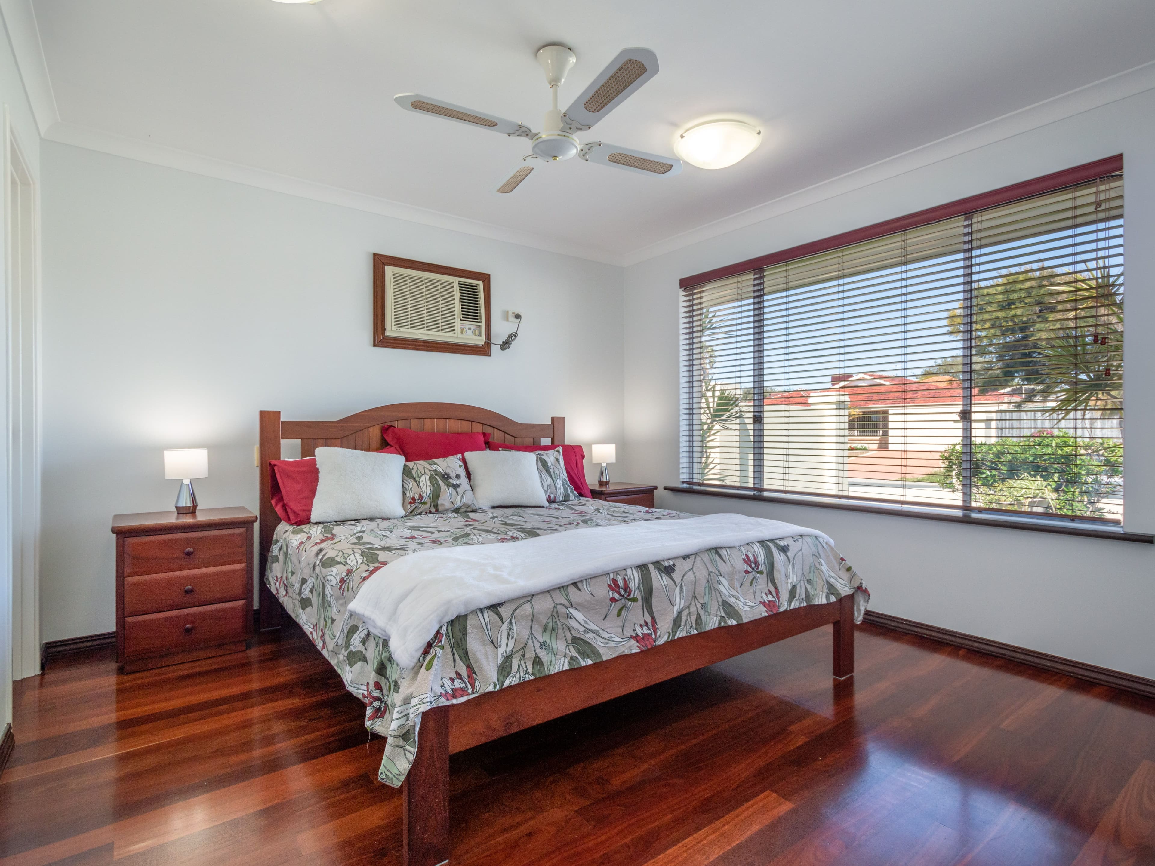 18 Port Jackson Parade, Quinns Rocks WA 6030, Quinns Rocks - Thumbnail 6