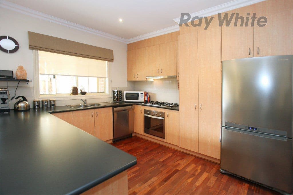 14 Hanna Street, POINT COOK VIC 3030, Point Cook - Thumbnail 7