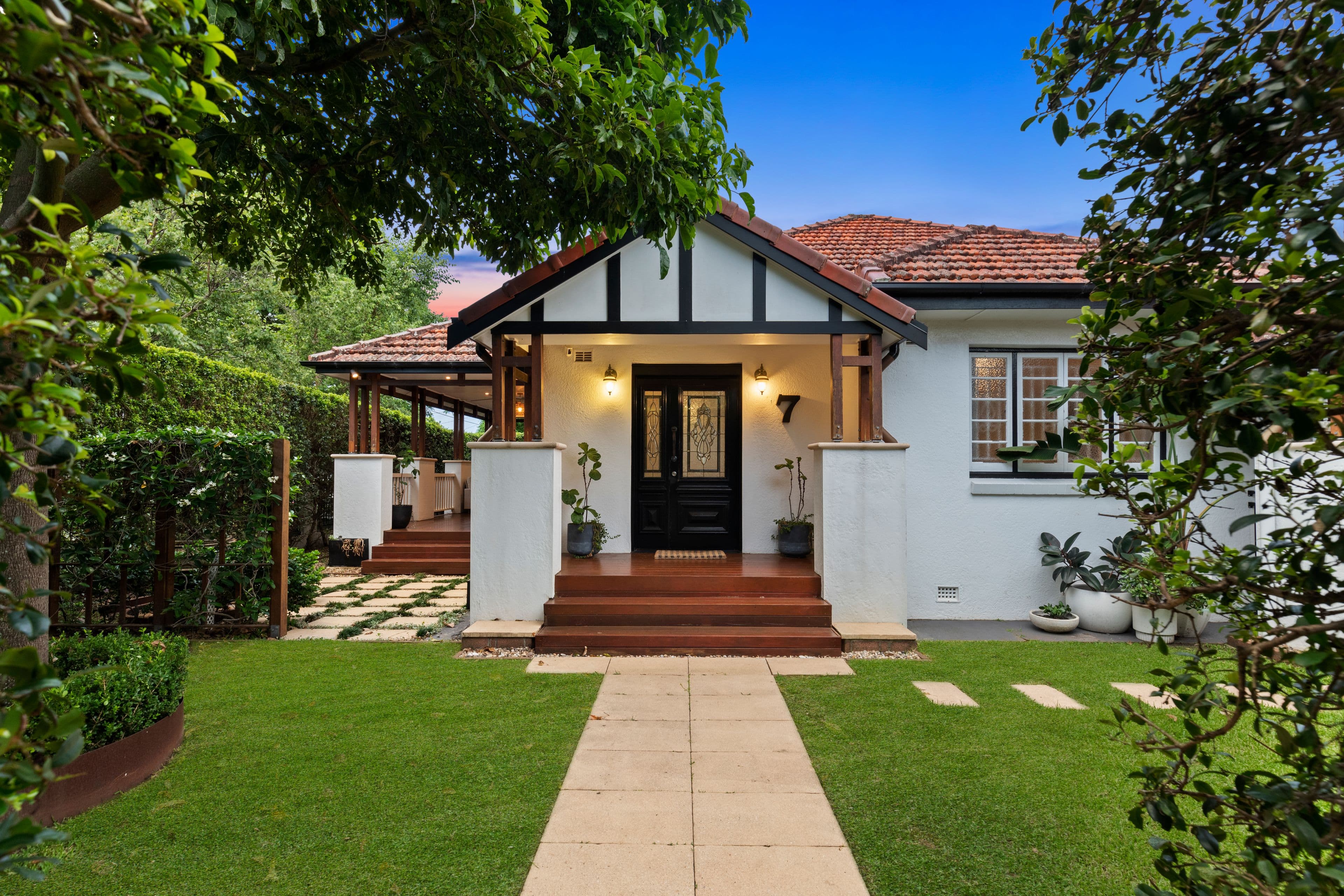 7 Nellie Street, Clayfield QLD 4011, Clayfield - Image 1