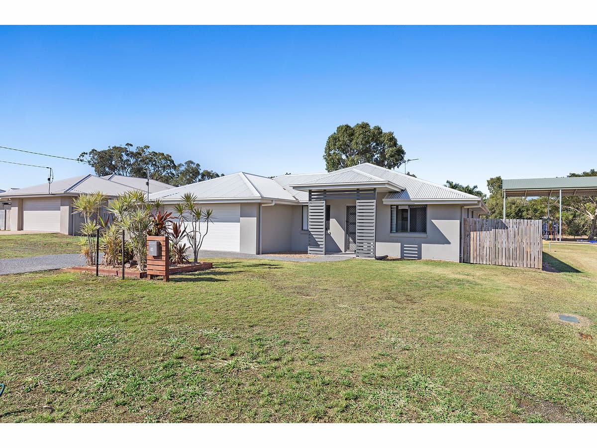38 Brosnan Crescent, Parkhurst QLD, Parkhurst - Image 1