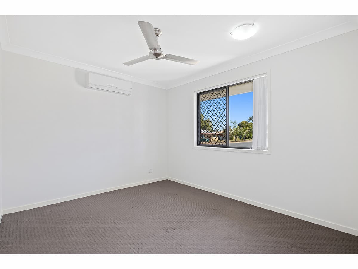 38 Brosnan Crescent, Parkhurst QLD, Parkhurst - Thumbnail 3
