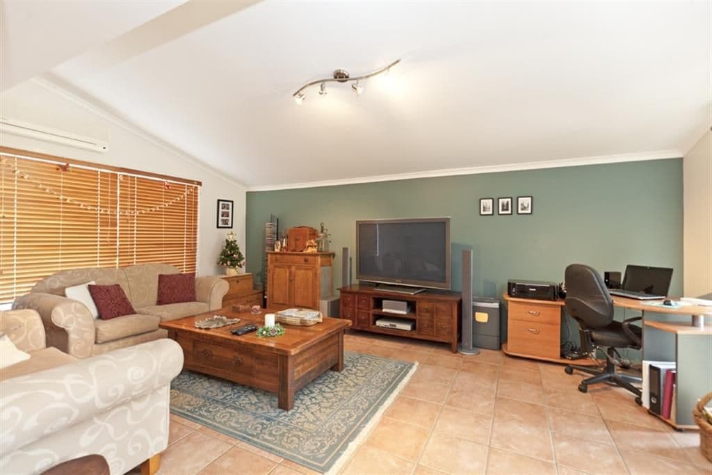 1 Marlin Street, THORNESIDE QLD 4158, Thorneside - Thumbnail 6