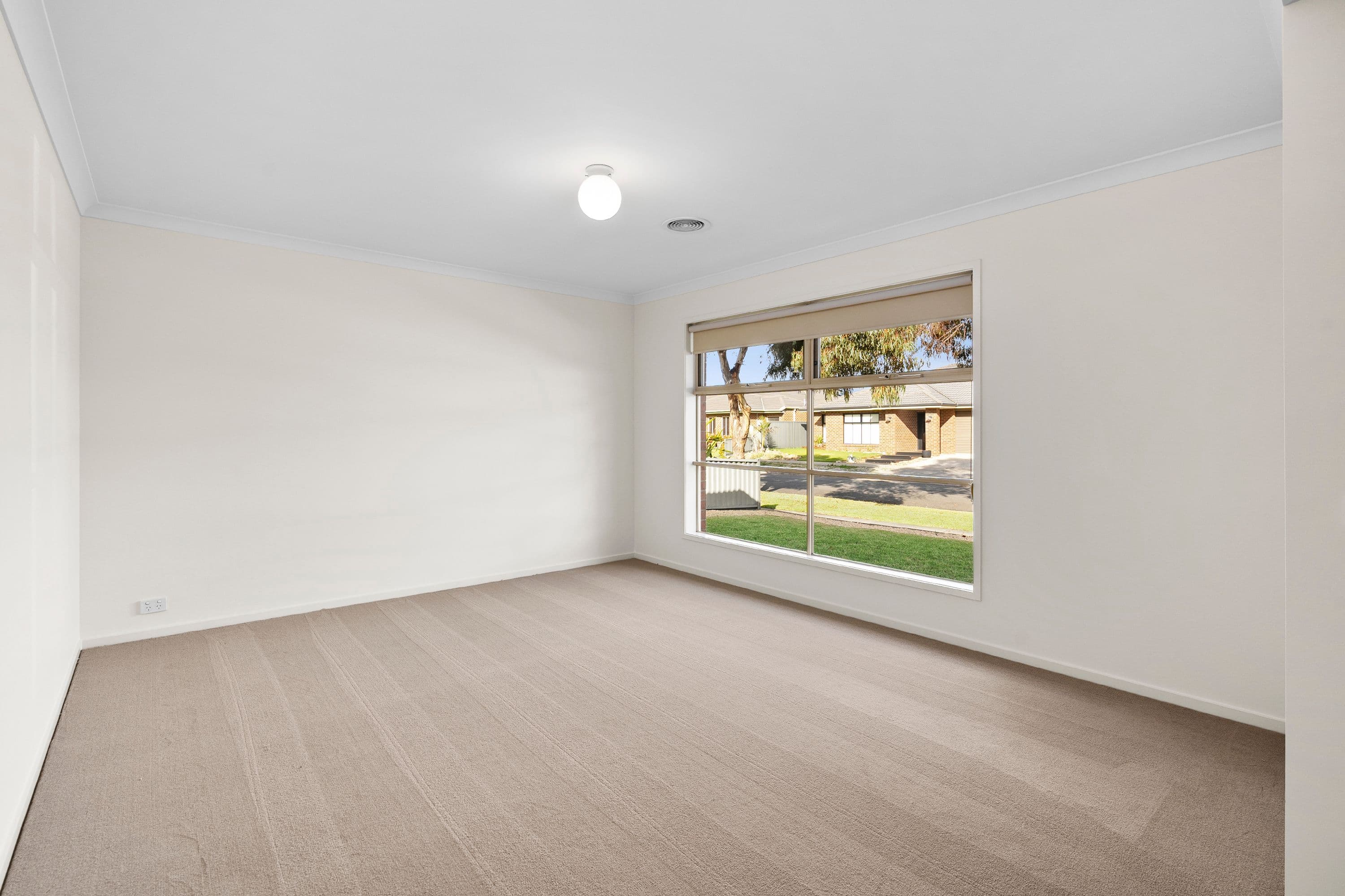 36 Grand Lakes Way, Lara VIC 3212, Lara - Thumbnail 2