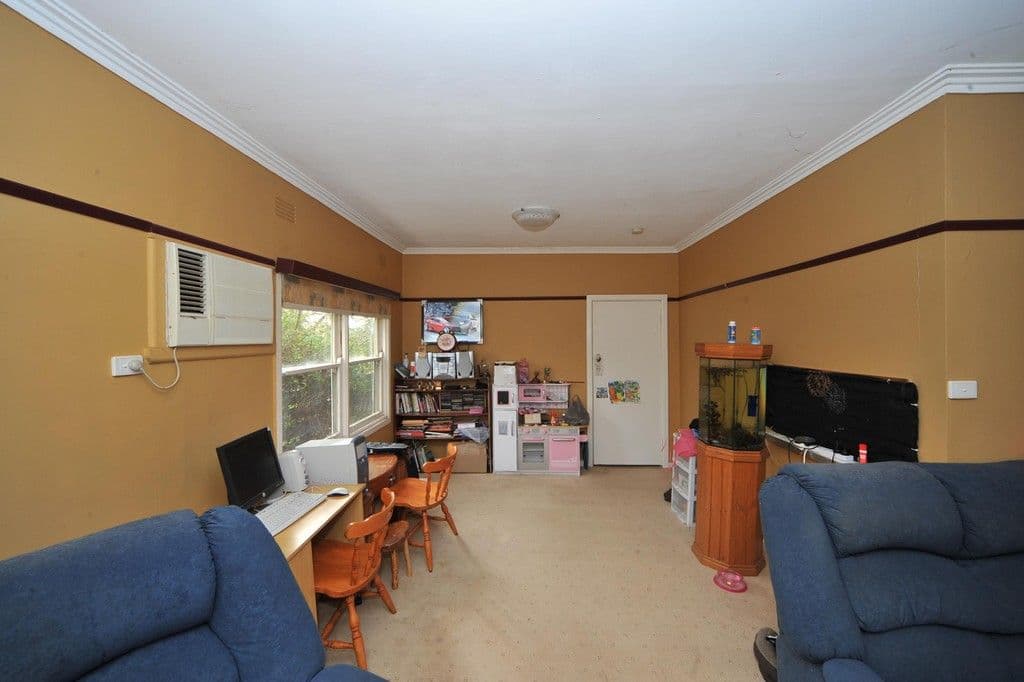 11 Steane Street, KENNINGTON VIC 3550, Kennington - Thumbnail 6