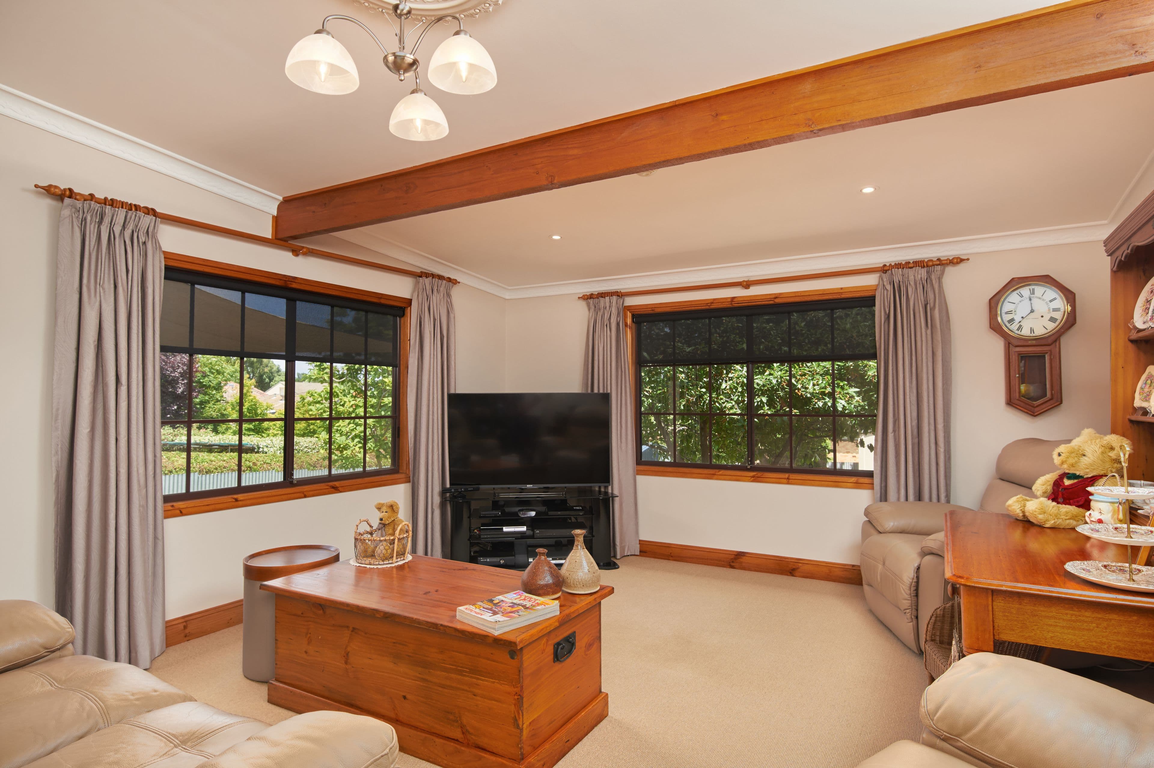 8 Waranga Avenue, Mount Austin - Thumbnail 3