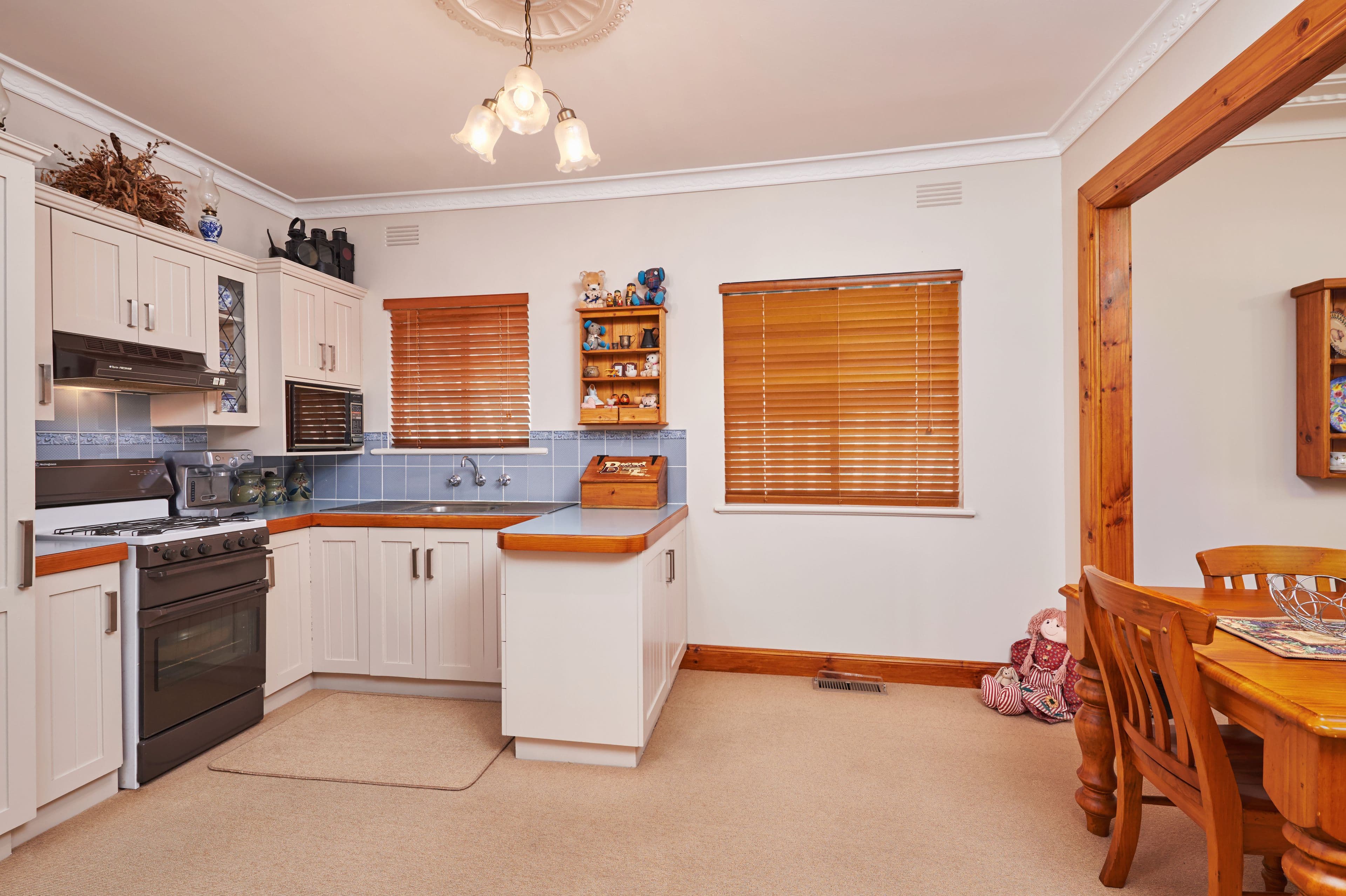8 Waranga Avenue, Mount Austin - Thumbnail 5