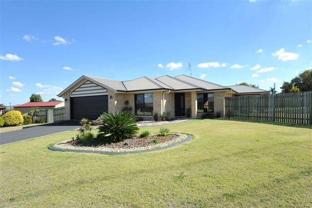 4 Jacaranda Court, WESTBROOK QLD 4350, Westbrook - Image 1