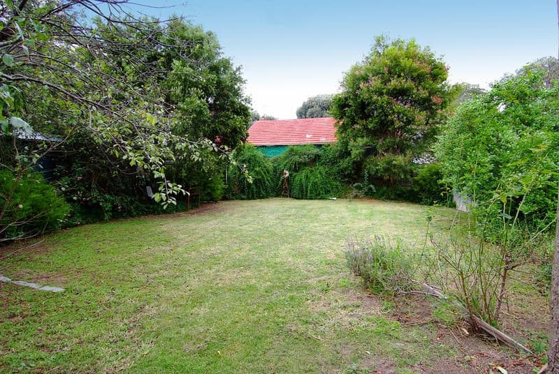4 Derna Street, HEIDELBERG WEST VIC 3081, Heidelberg West - Thumbnail 8