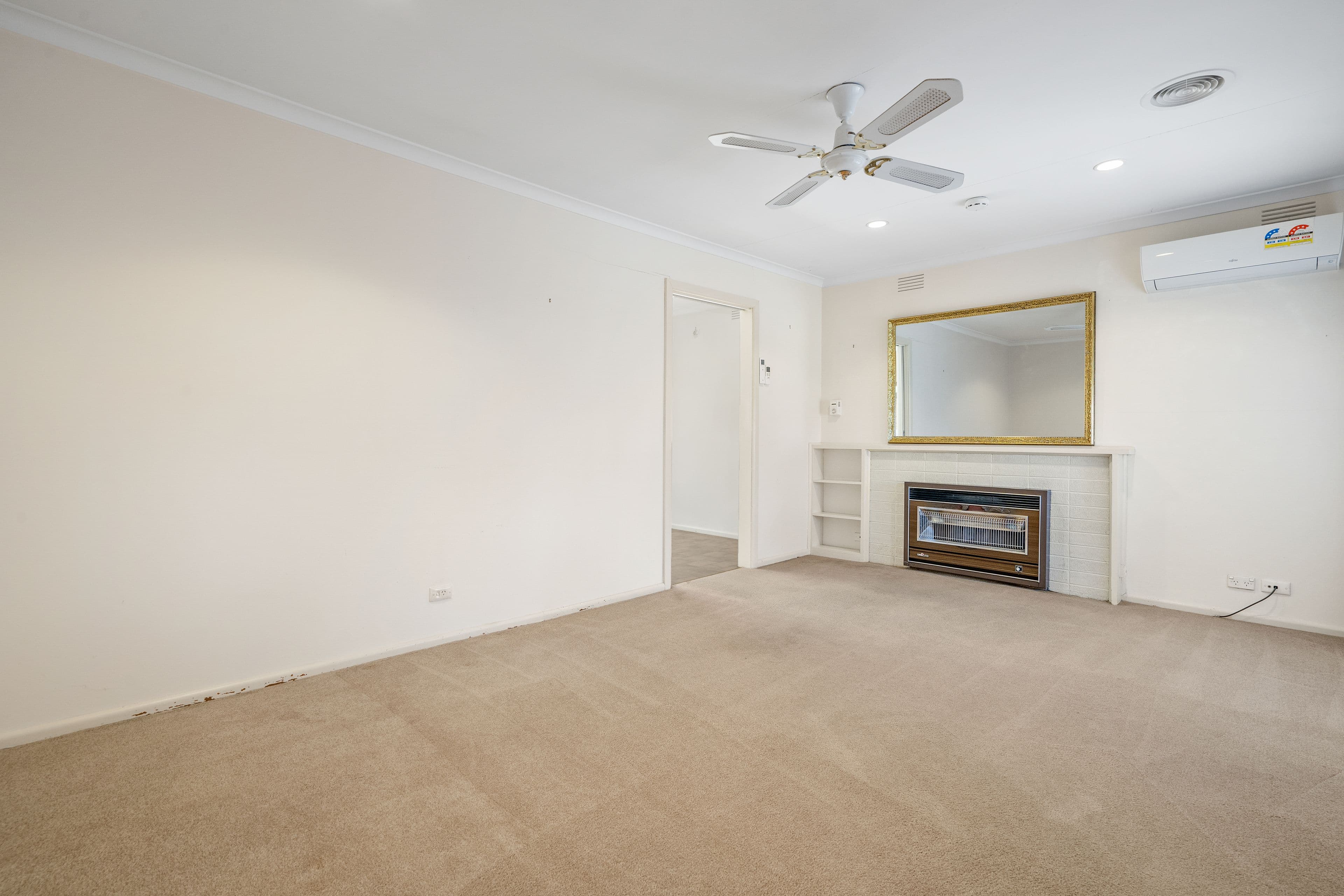 16 Smith Avenue, Thomastown VIC 3074, Thomastown - Thumbnail 4