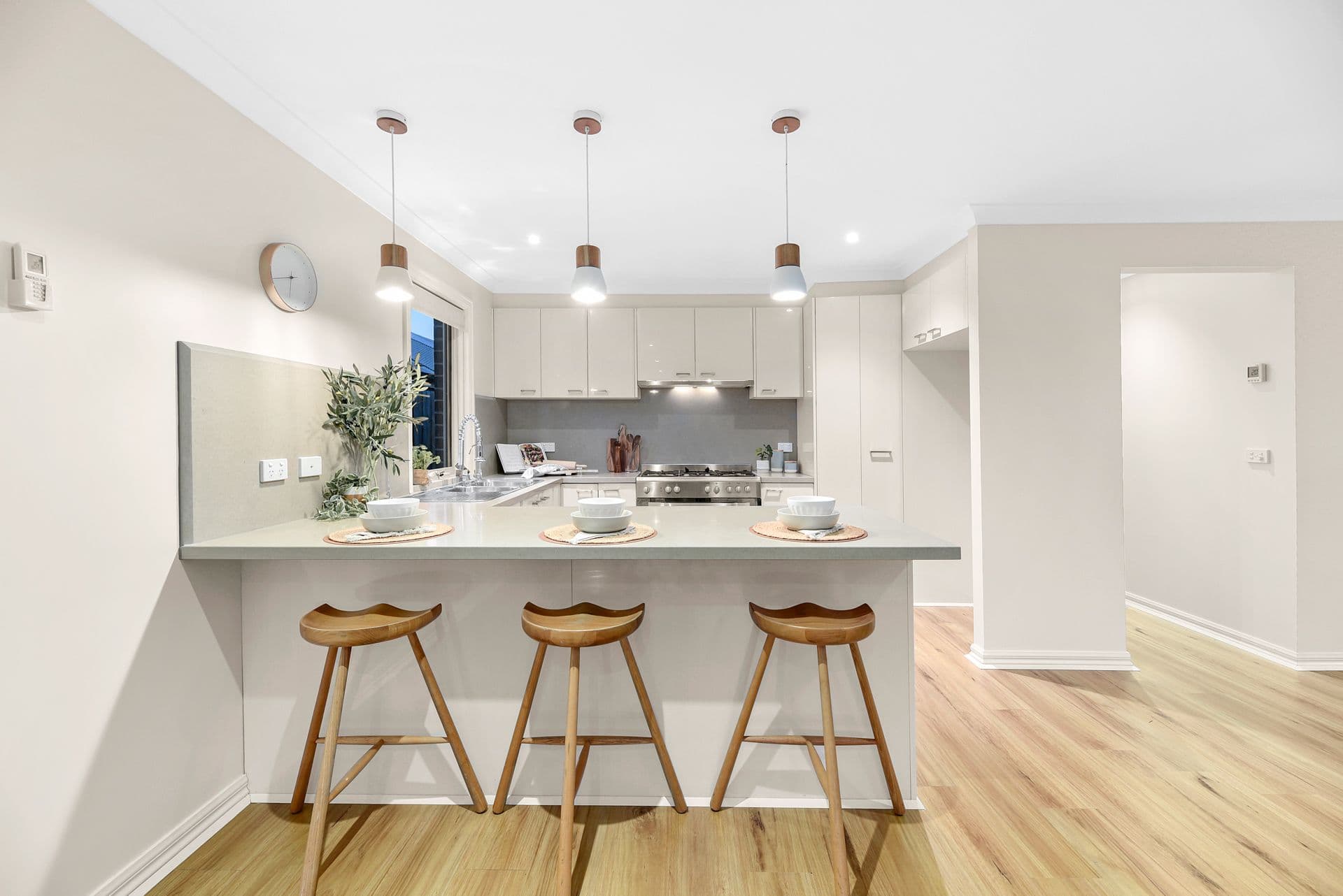 4 Coniston Avenue, Berwick VIC 3806, Berwick - Thumbnail 4