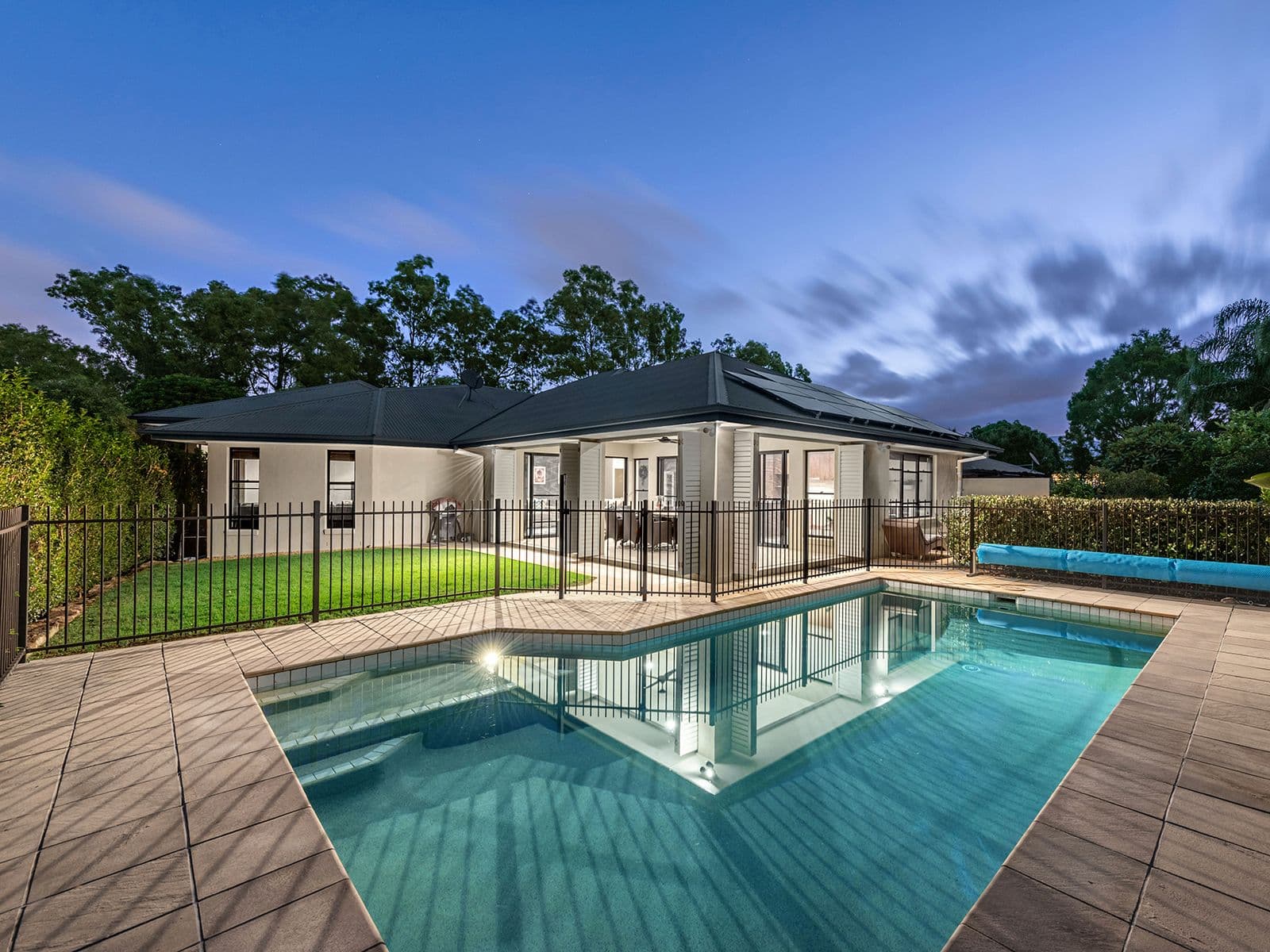 35 Laurina Crescent, McDowall QLD 4053, McDowall - Thumbnail 3