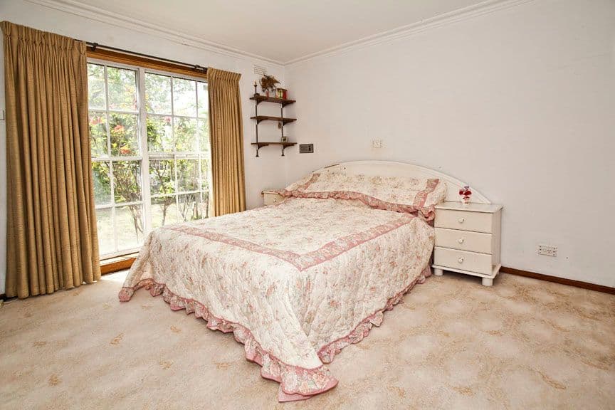 18 Martin Place, GLEN WAVERLEY VIC 3150, Glen Waverley - Thumbnail 7