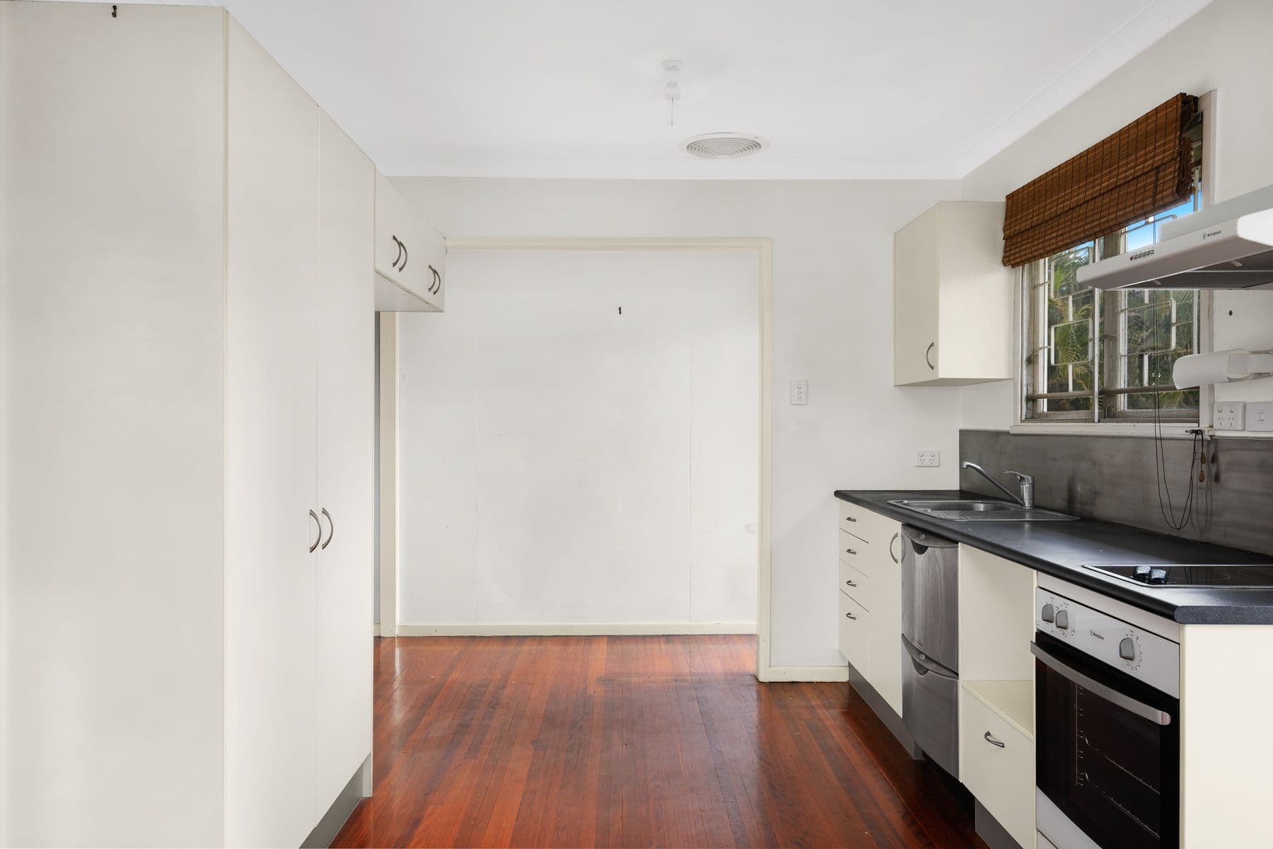 26 Parkmore Street, Boondall QLD 4034, Boondall - Thumbnail 5