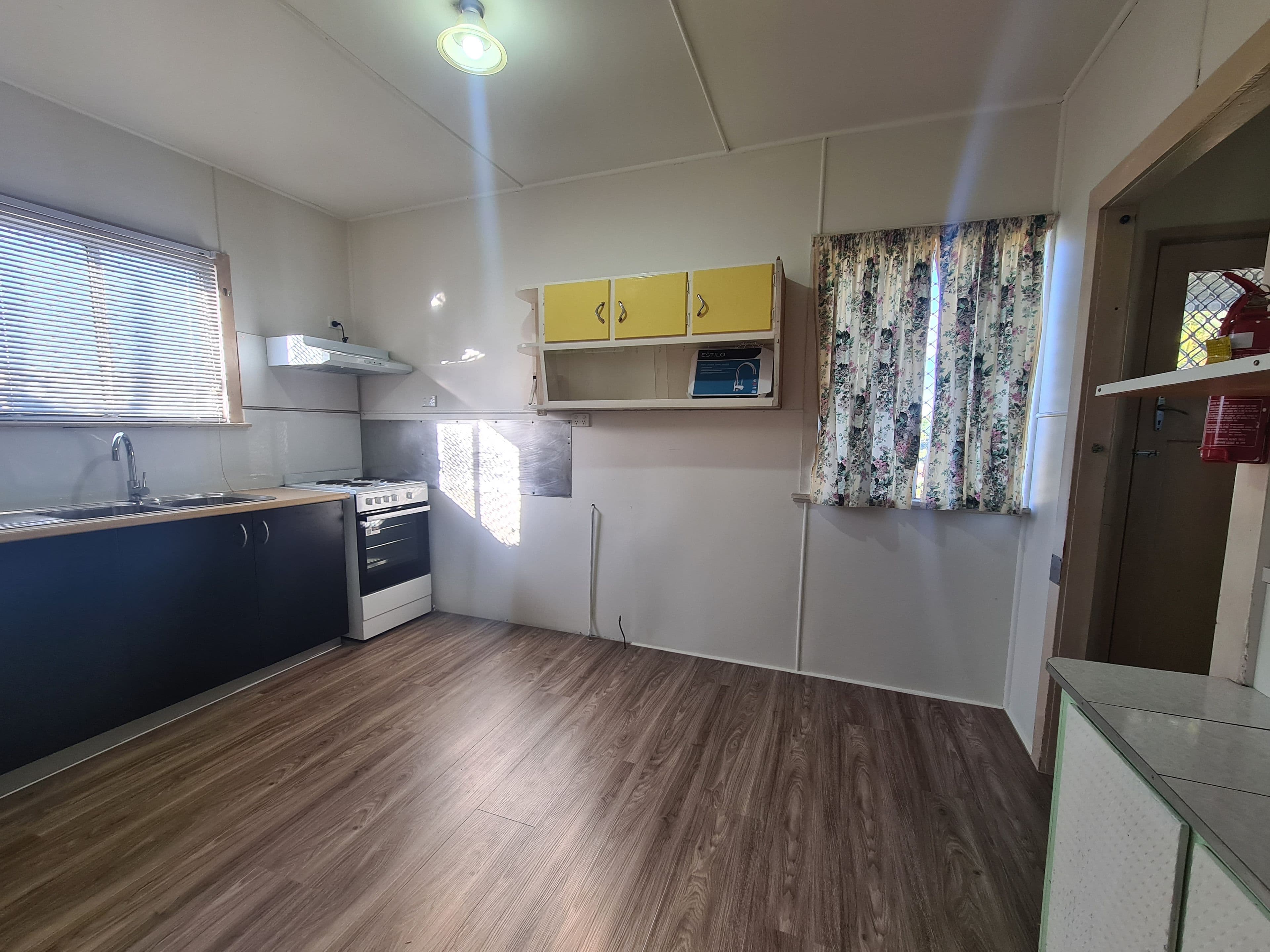 75 Perkins Street, Upper Mount Gravatt QLD 4122, Upper Mount Gravatt - Thumbnail 6