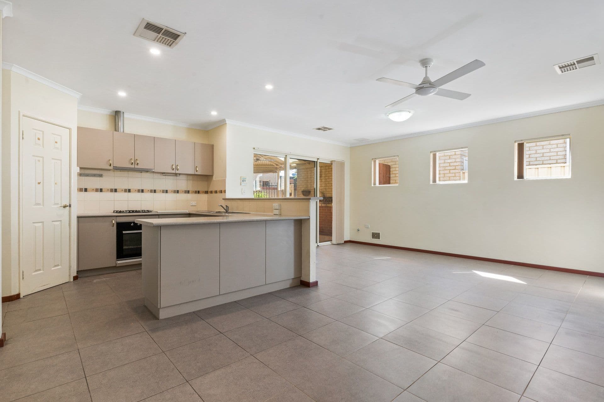 19 Boonooloo Road, Kalamunda WA 6076, Kalamunda - Thumbnail 6