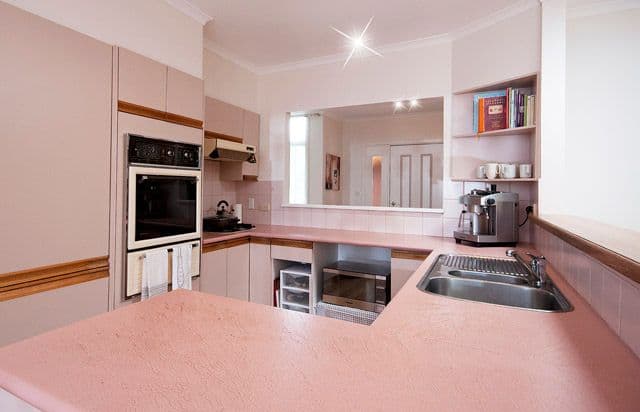 22 Adele Avenue, FERNTREE GULLY VIC 3156, Ferntree Gully - Thumbnail 4