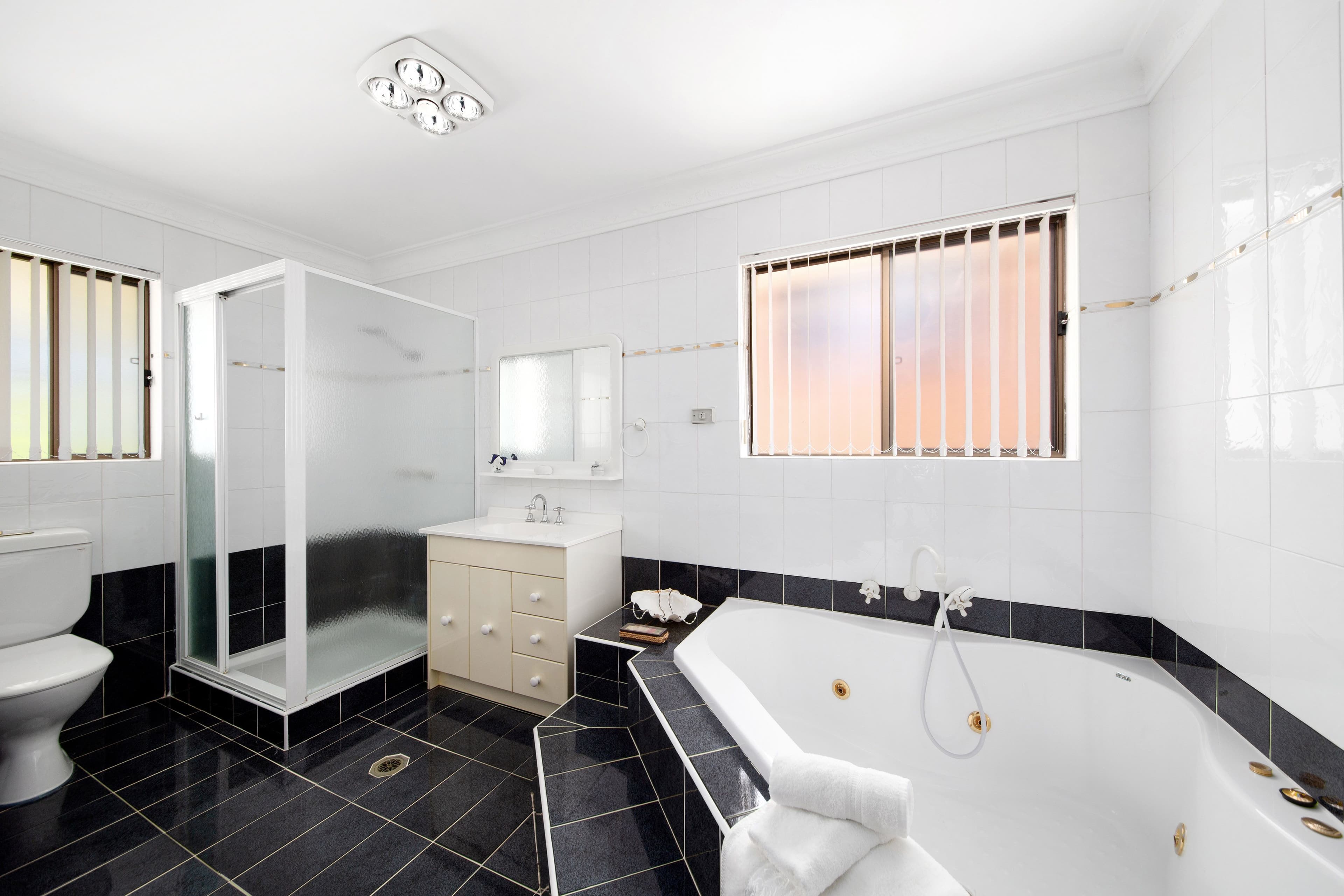 40 Wardell Drive, Barden Ridge - Thumbnail 8