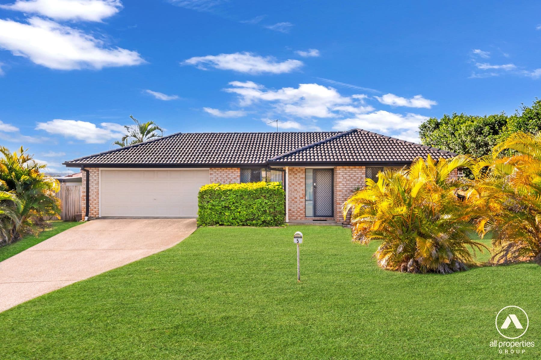 5 Pimelia Court, Regents Park QLD 4118, Regents Park - Image 1