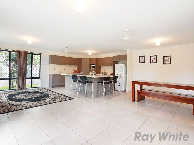 19 Ibiza Place, CARSELDINE QLD 4034, Carseldine - Thumbnail 5