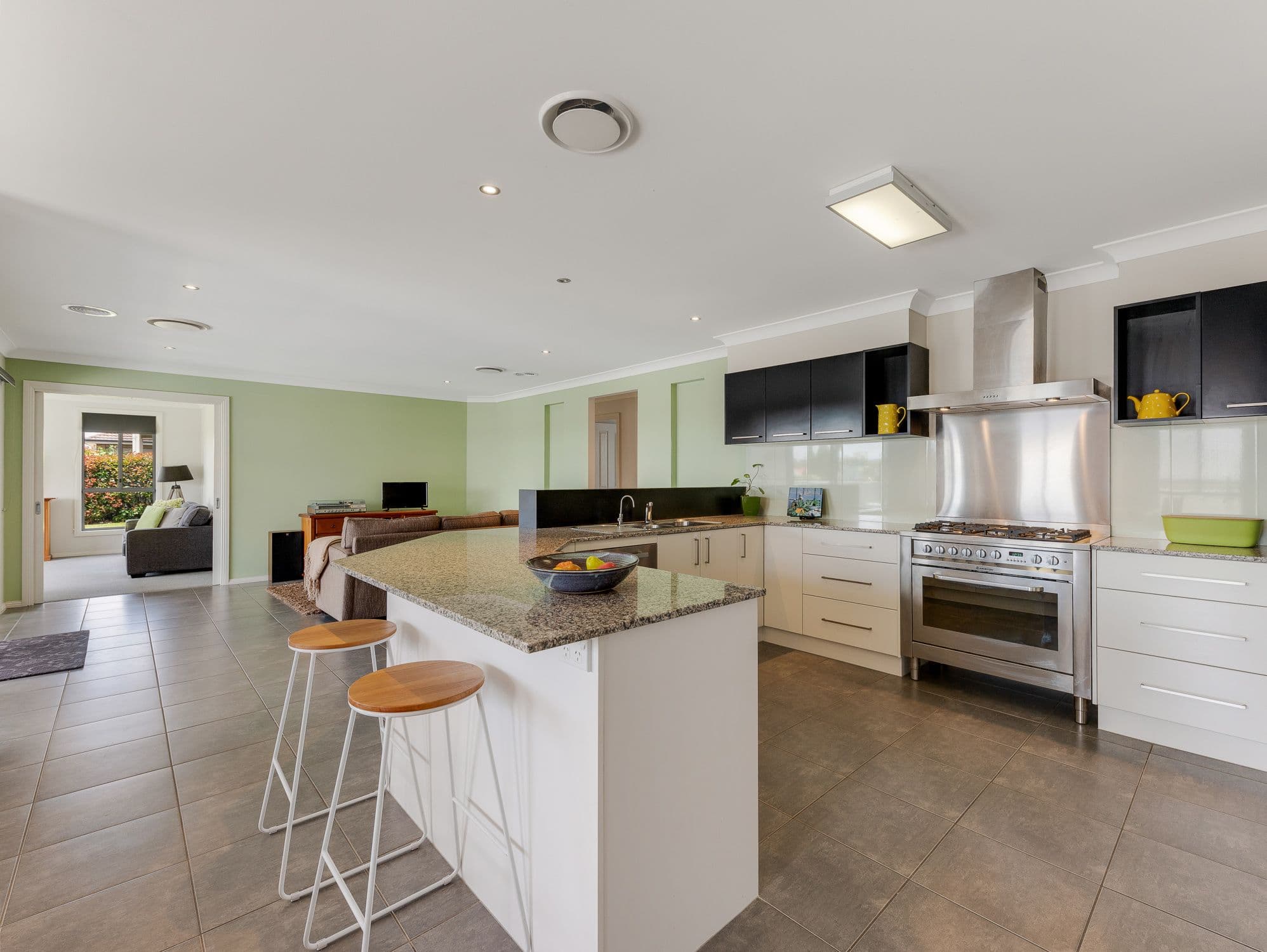 15 Treecreeper Street, Thurgoona NSW 2640, Thurgoona - Thumbnail 7