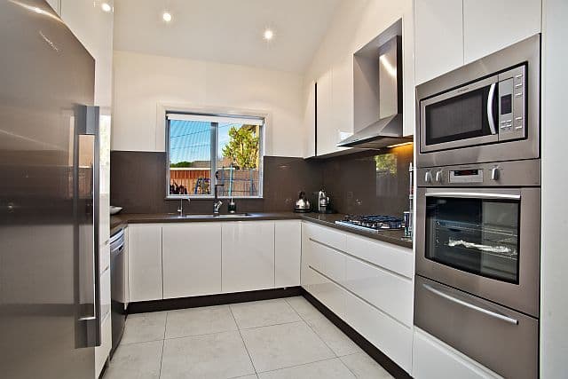 3A Illawong Crescent, Greenacre NSW 2190, Greenacre - Thumbnail 3