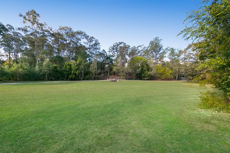 95 Tristania Rd,  Chapel Hill, Chapel Hill - Thumbnail 4