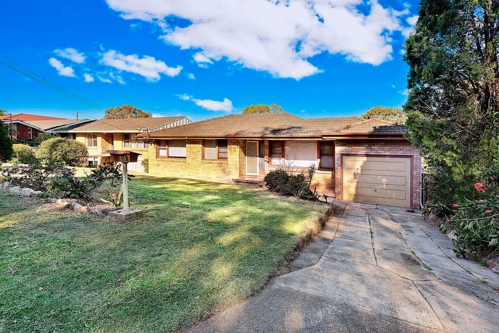 15 Ballyshannon Road, KILLARNEY HEIGHTS NSW 2087, Killarney Heights - Image 1