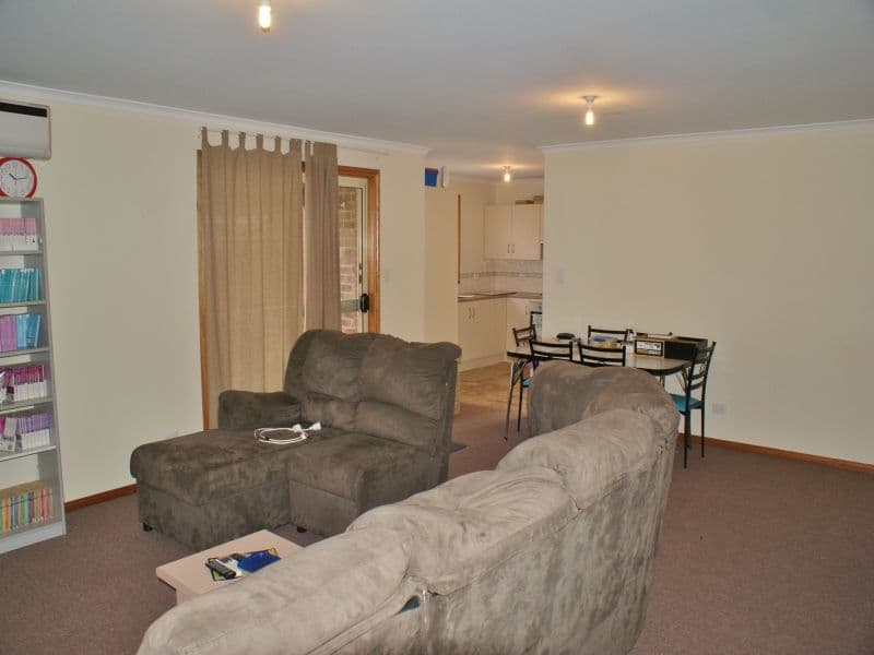61 Christian Road, Murray Bridge SA 5253, Murray Bridge - Thumbnail 2