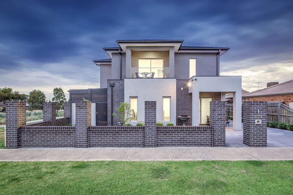 10 Loveridge Way, South Morang VIC 3752, South Morang - Image 1