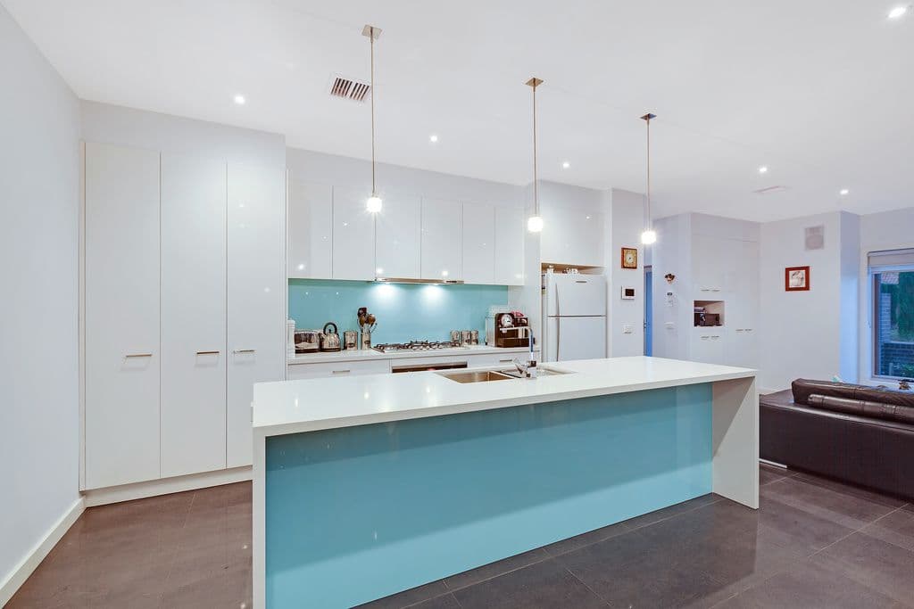 10 Loveridge Way, South Morang VIC 3752, South Morang - Thumbnail 2