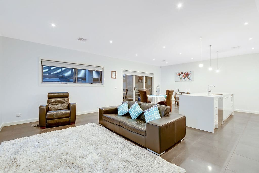 10 Loveridge Way, South Morang VIC 3752, South Morang - Thumbnail 6