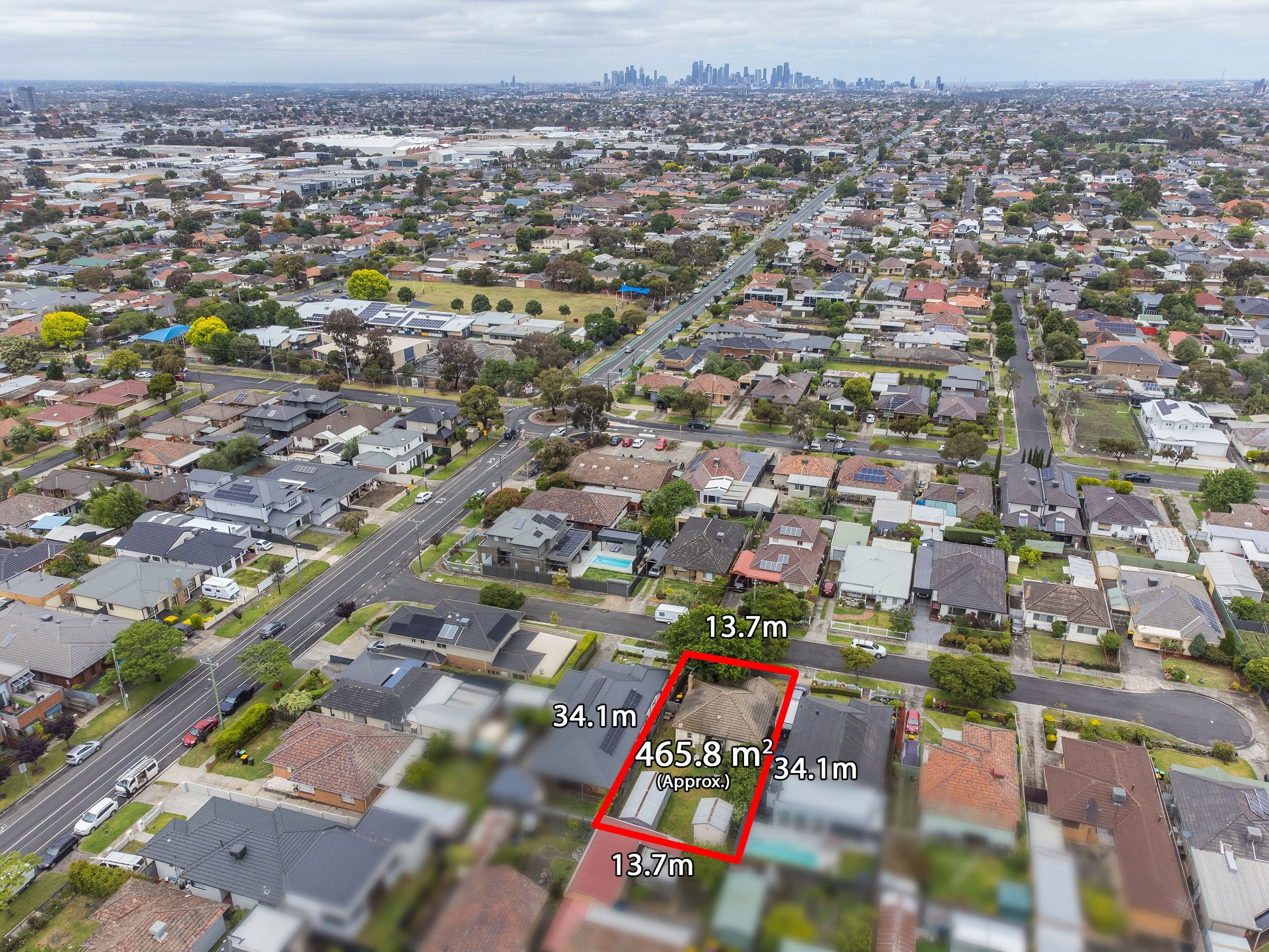 4 Wonga Avenue, Pascoe Vale VIC 3044, Pascoe Vale - Thumbnail 3