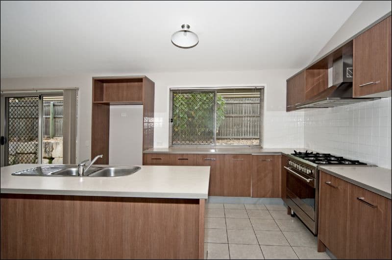 14 Ashbourne Avenue, GOODNA QLD 4300, Goodna - Thumbnail 3