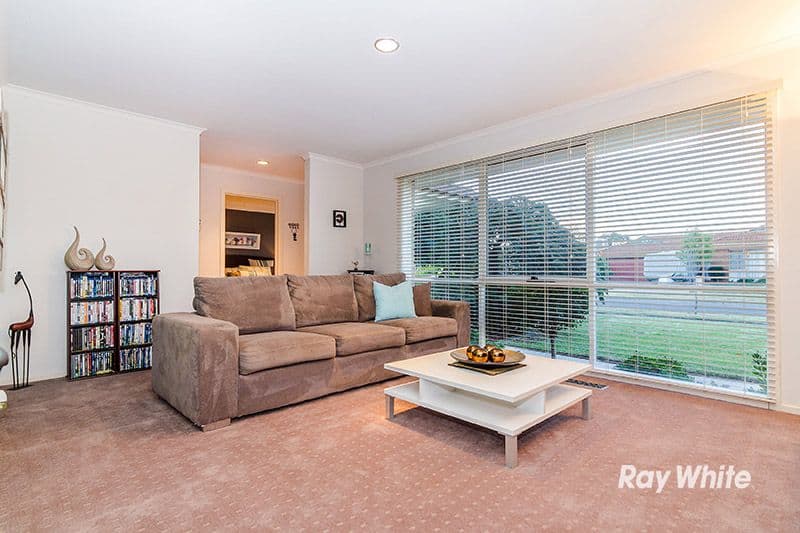 70 Waverley Park Drive, Cranbourne North VIC 3977, Cranbourne North - Thumbnail 7