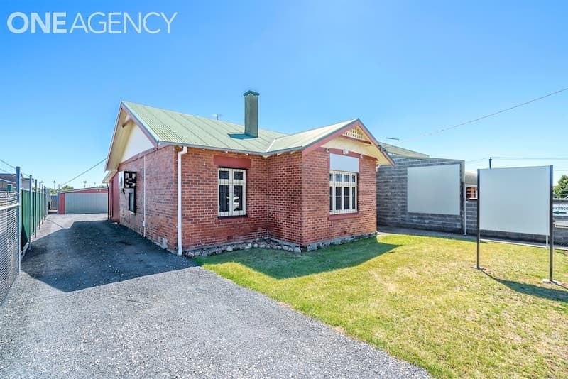60 Oldaker Street, Devonport, Devonport - Thumbnail 2
