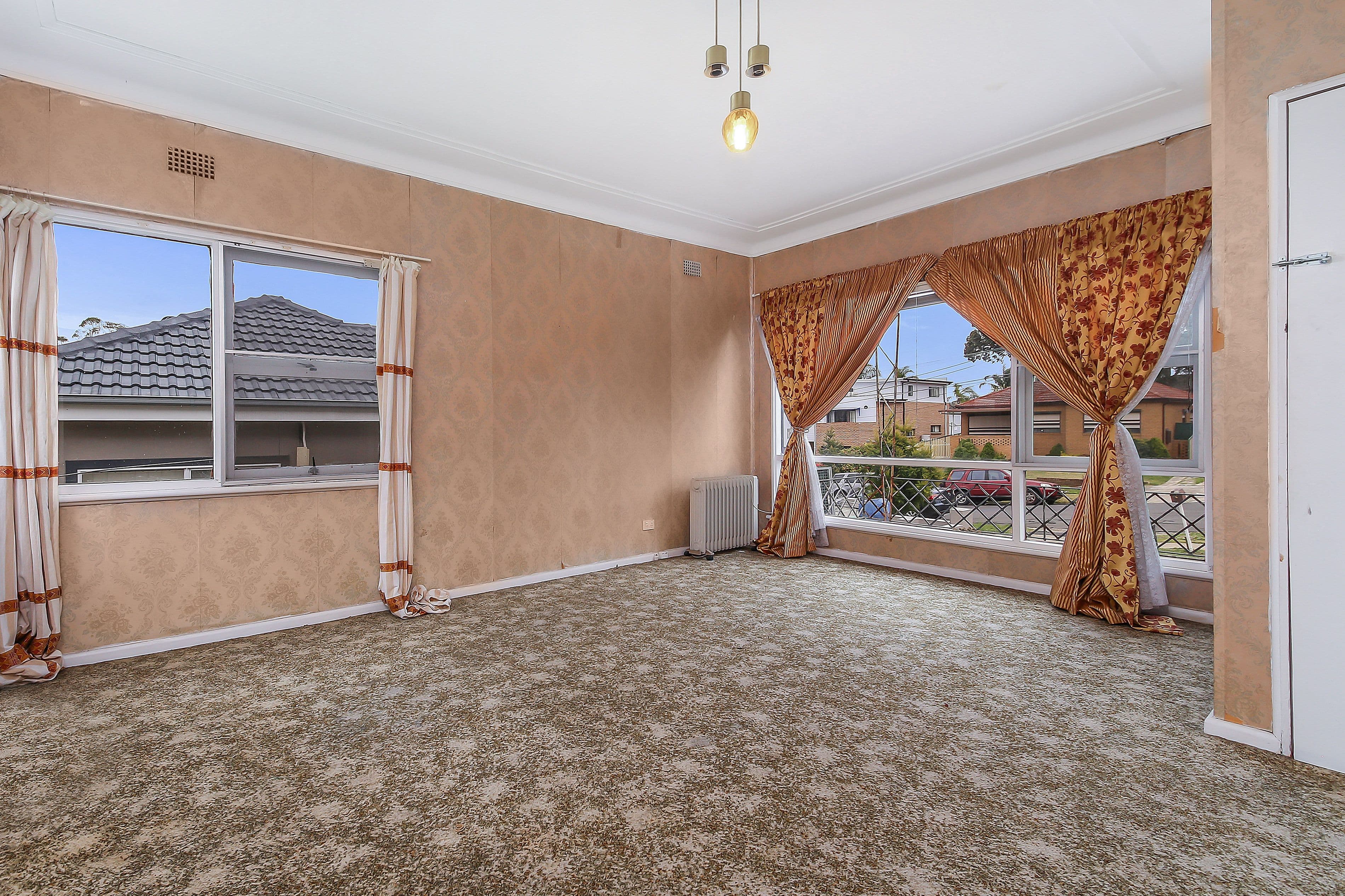 65 Clarke Street, Bass Hill - Thumbnail 2
