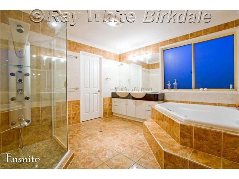 17 Oak Street, Gympie, QLD, 4570, Gympie - Thumbnail 4