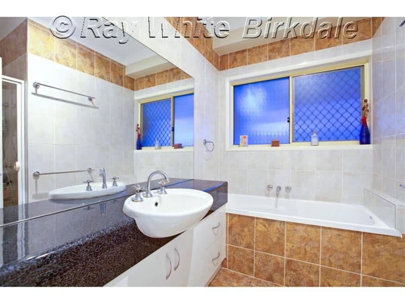 17 Oak Street, Gympie, QLD, 4570, Gympie - Thumbnail 6