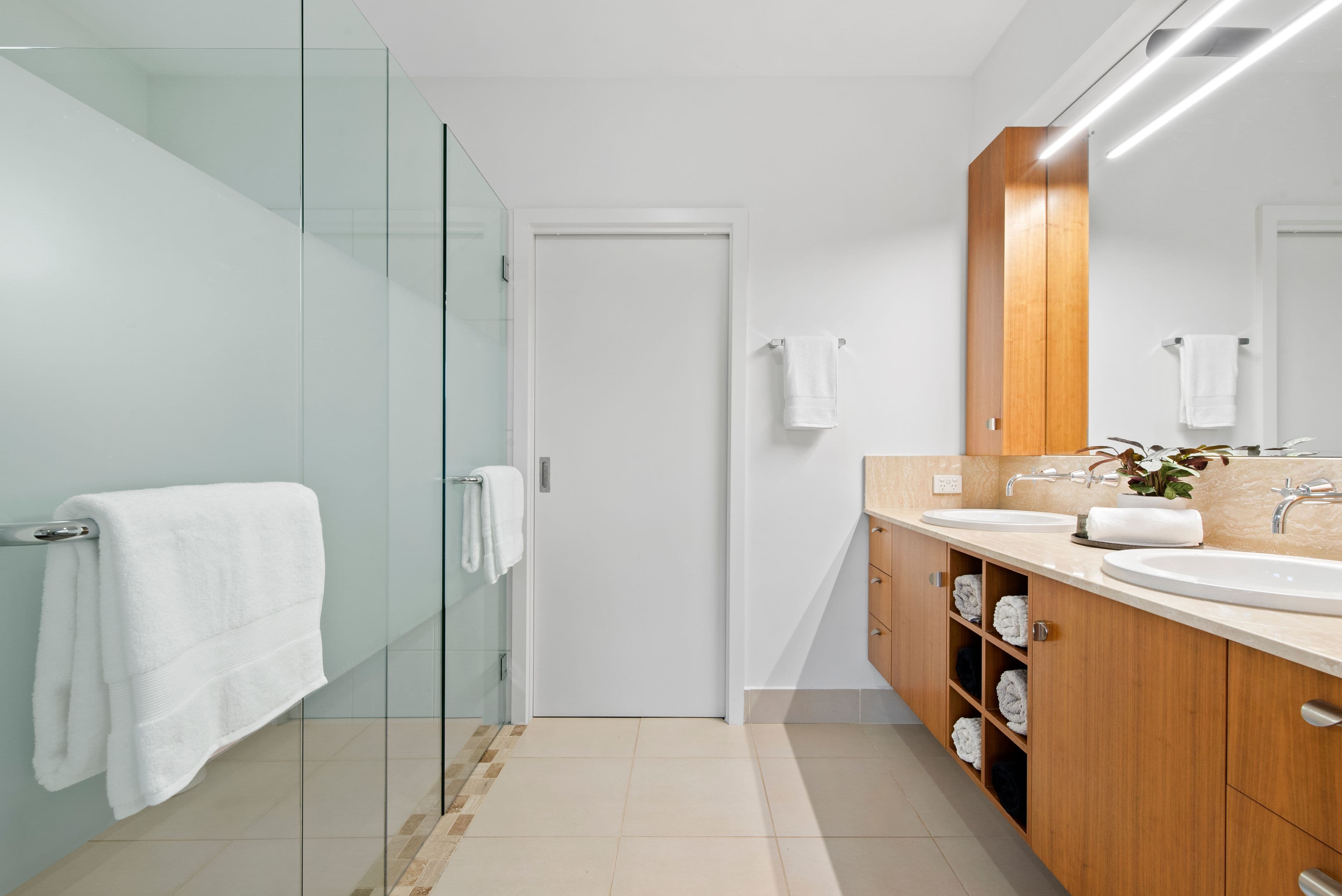 10 Trafford Court, Wheelers Hill VIC 3150, Wheelers Hill - Thumbnail 6