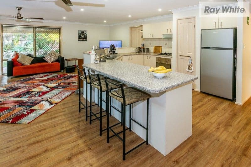 8 Butia Close, Regents Park QLD 4118, Regents Park - Thumbnail 2