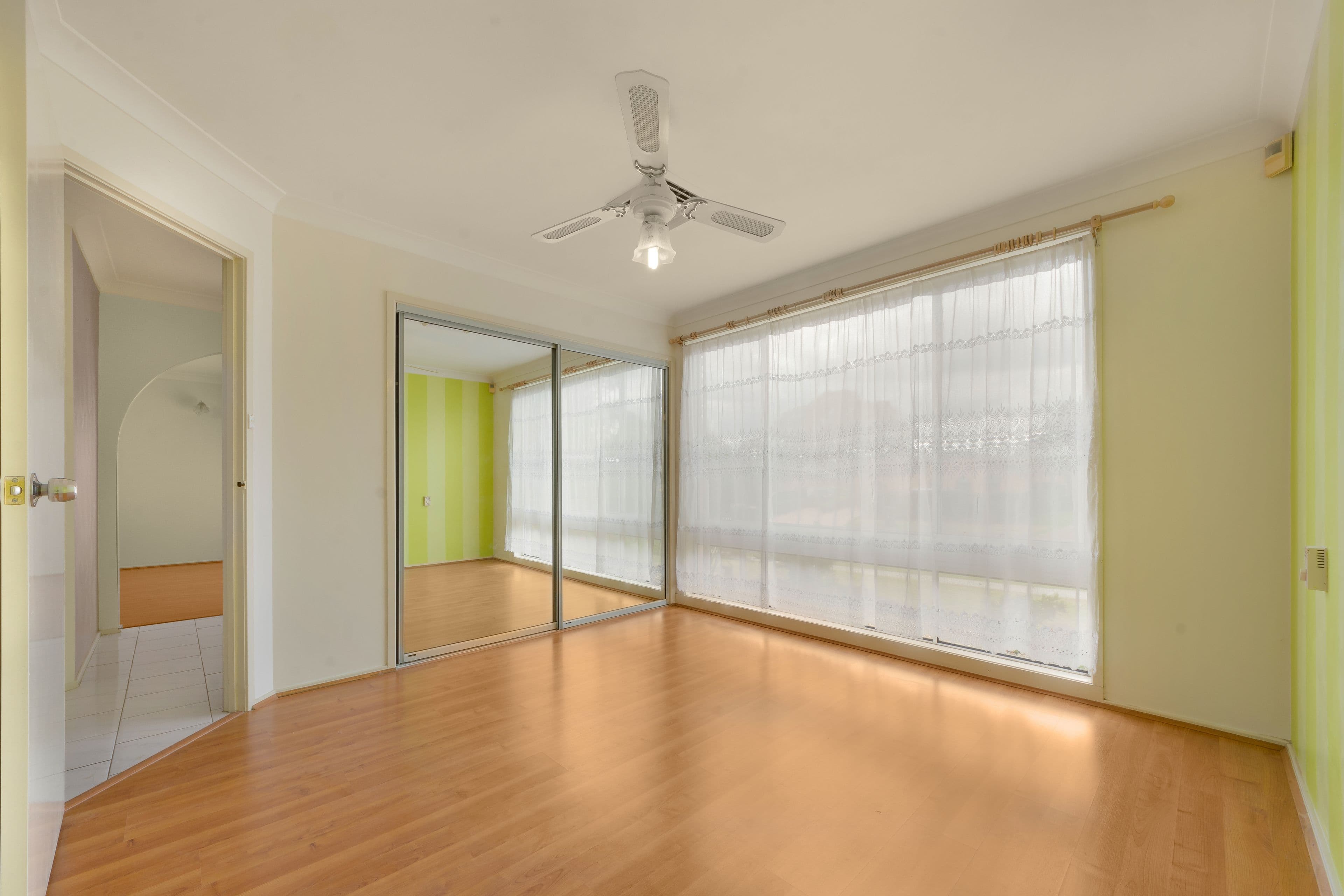 30 Evelyn Street, Macquarie Fields - Thumbnail 5