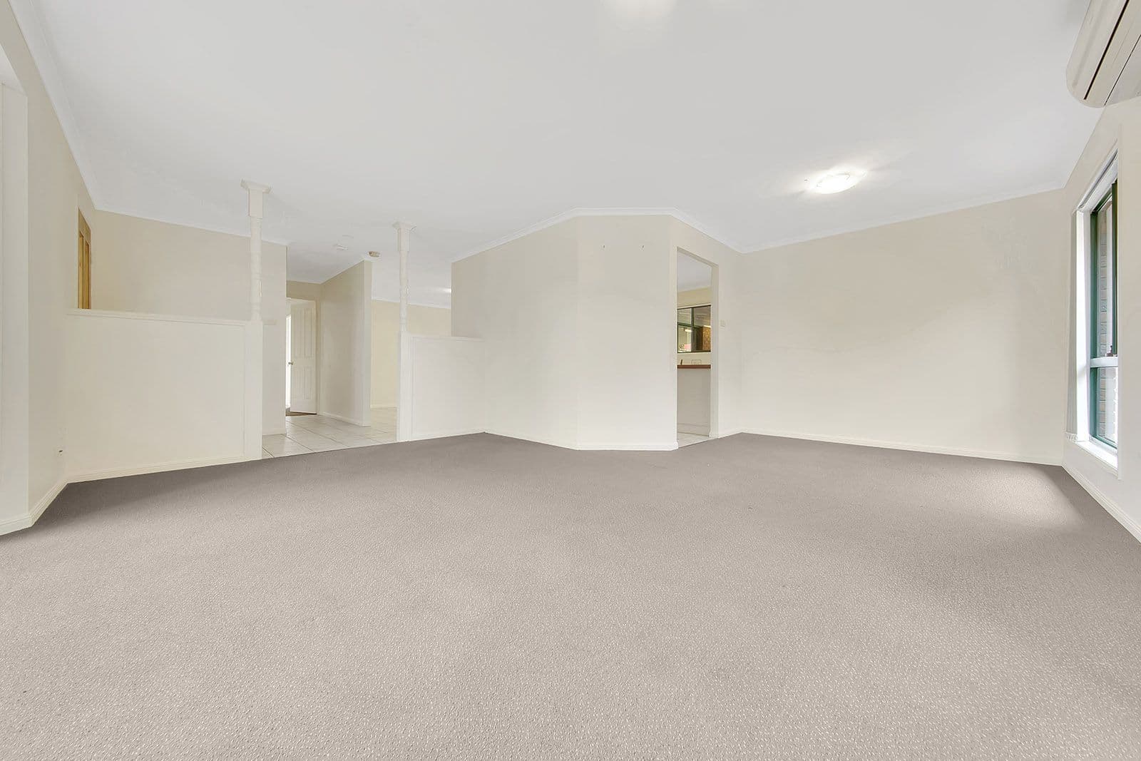 53 Geoffrey Thomas Drive, Tannum Sands QLD 4680, Tannum Sands - Thumbnail 4