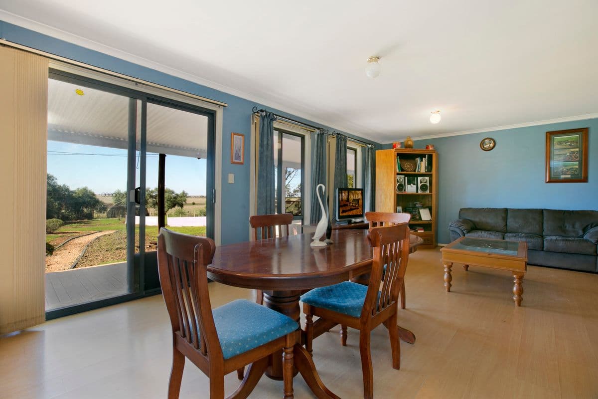 1480 Templeton Road, MOUNT TEMPLETON SA 5461, Mount Templeton - Thumbnail 2