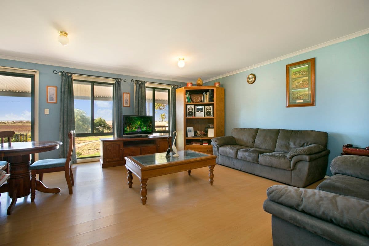 1480 Templeton Road, MOUNT TEMPLETON SA 5461, Mount Templeton - Thumbnail 3