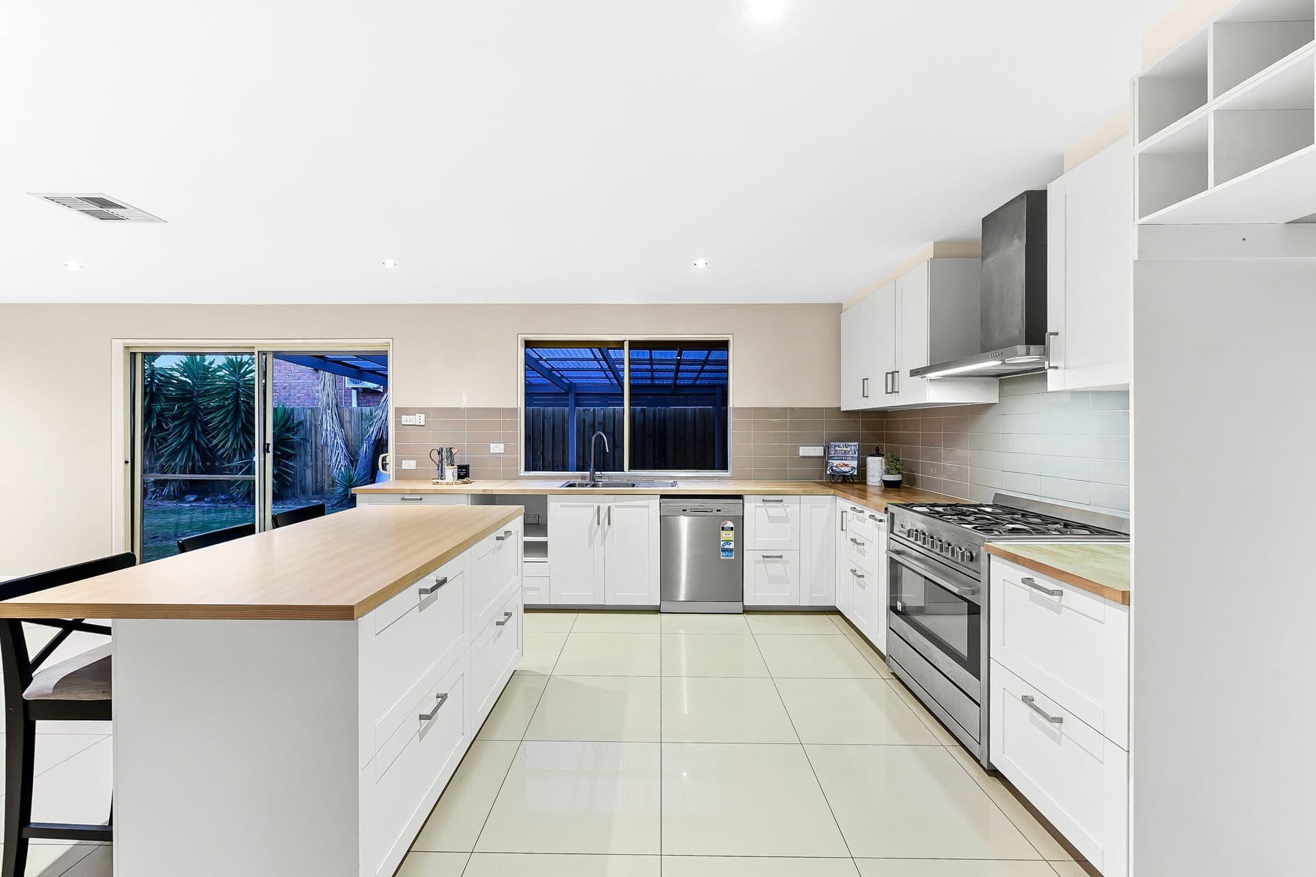 17 Clocktower Court, Berwick VIC 3806, Berwick - Thumbnail 6